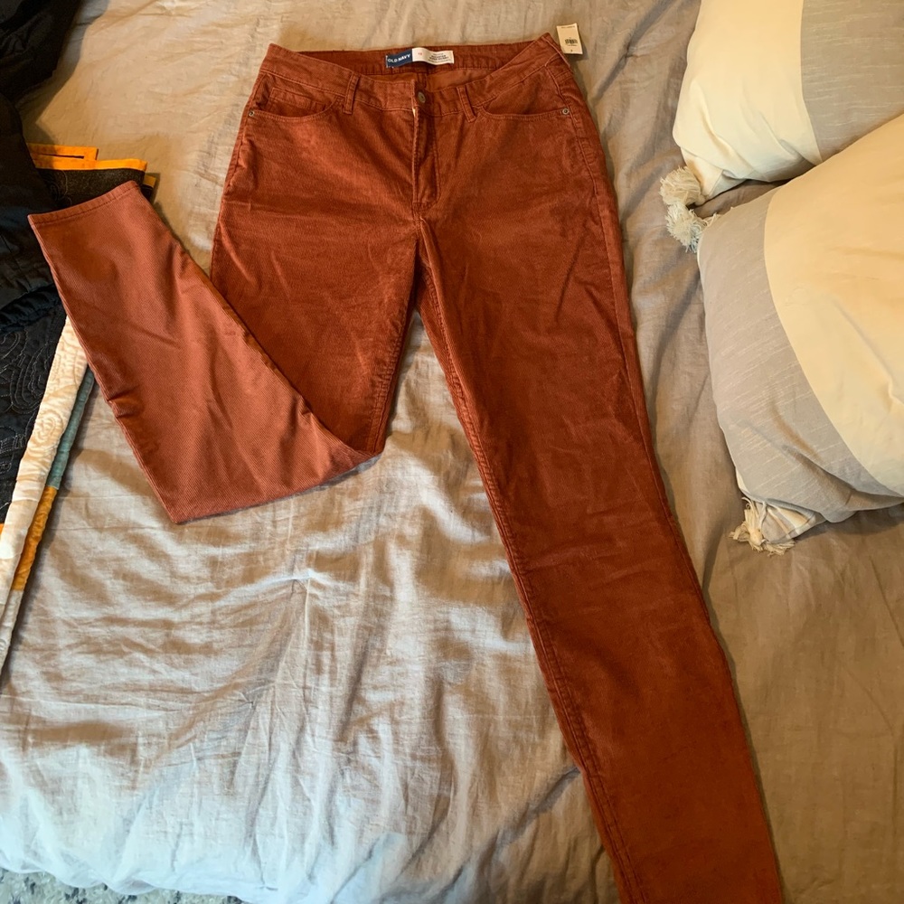 Old Navy Rockstar high rise super skinny corduroy pants